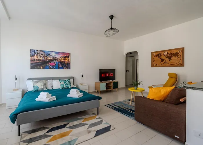 Stylish & Cozy Loft Near Life - Metro 50m Apartment *