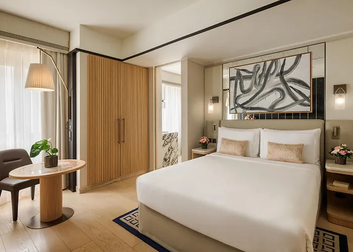 Park Hyatt Hotel 5*