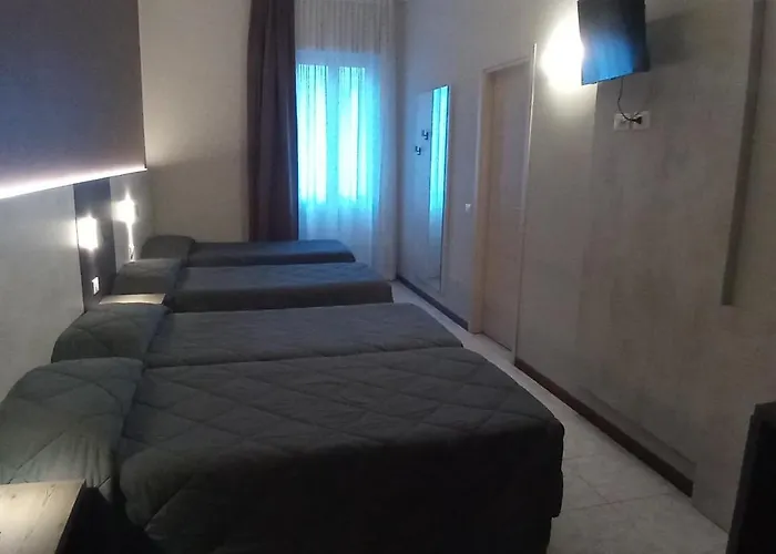 Hotel Mistral Mediolan
