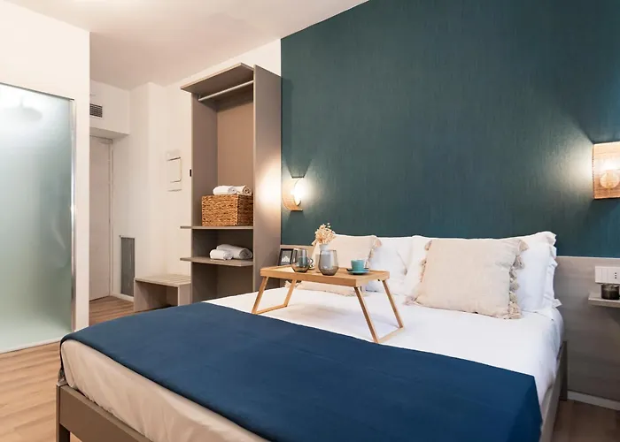 Hotel Easylife - Fl In *