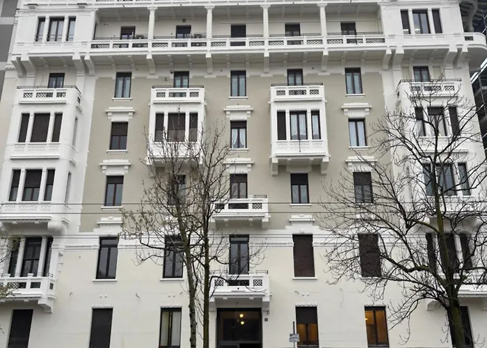 Gasthuis Enjoy Skyline 4*