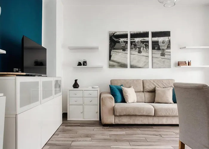 Stylish Flat Near San Siro - Metro Wifi & Ac