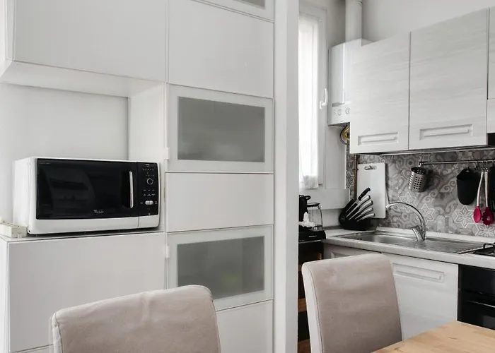 Stylish Flat Near San Siro - Metro Wifi & Ac דירה מילאנו