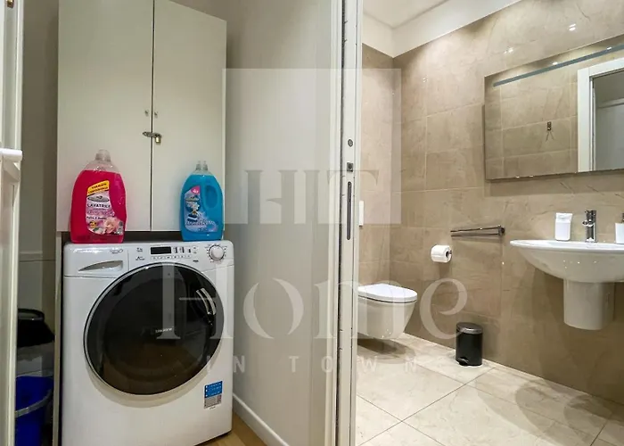 In Town - - Porta Nuova District Apartman *