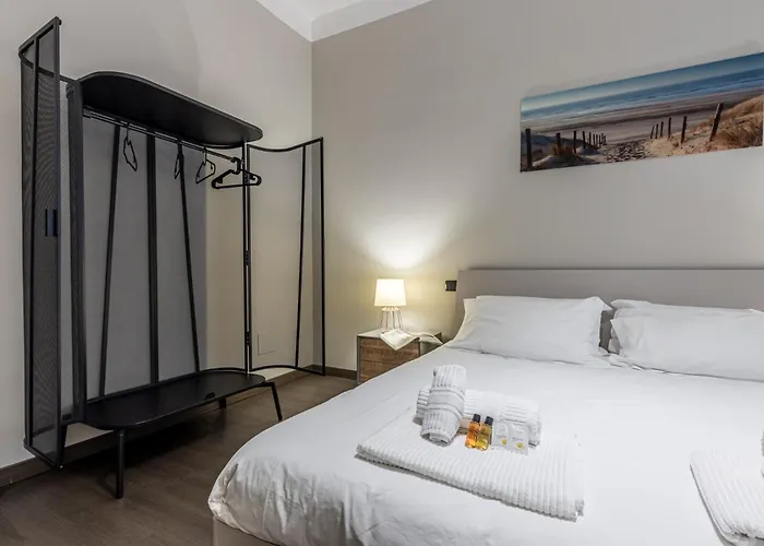 Daire Sant' Ambrogio Flat