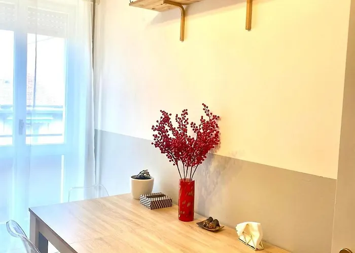 Navigli Retreat Near Duomo 아파트