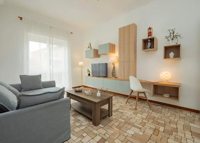 아파트 Navigli Retreat Near Duomo *