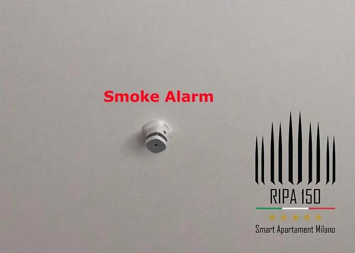 아파트 Ripa150 - Smart - Prada Bocconi Ieo Ied Forum Assago Navigli Duomo15min