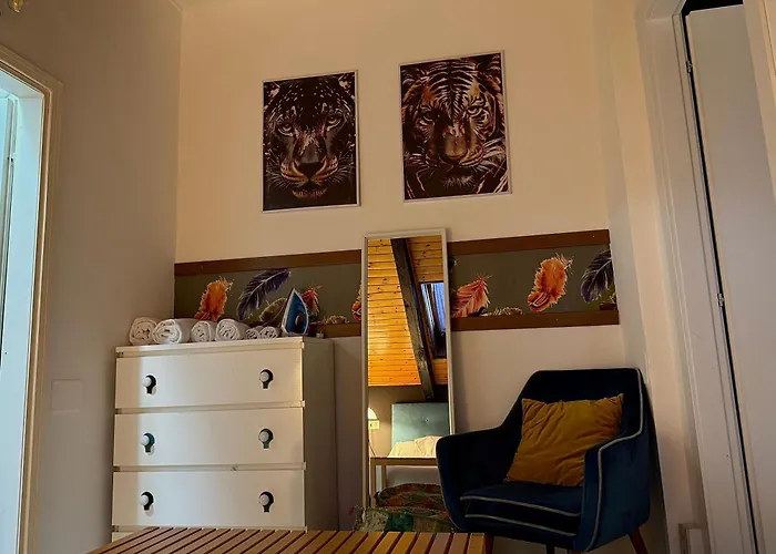 Hosting Dreams Attics - Duomo Appartement