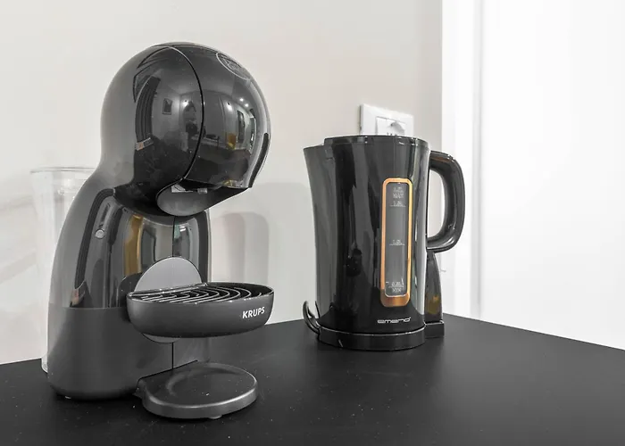 فندق Torriani Foresteria Lombarda ميلان