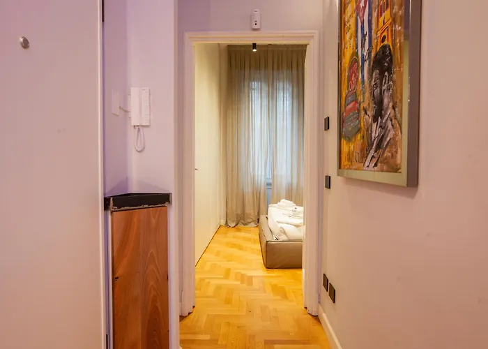 Boutique Con Cortile-design&fashion District Apartment