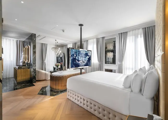 Отель The Plein - Small Luxury Of The World Милан