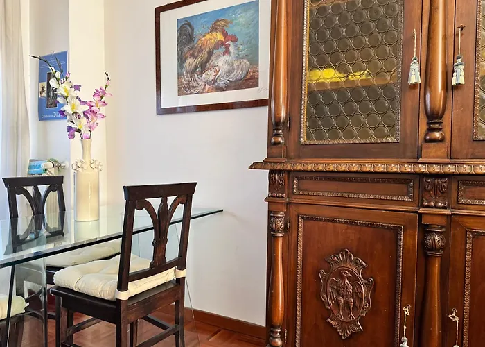 Casa Kolbe 8 , Centro M4 Милан
