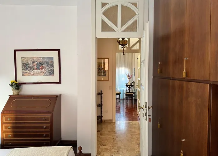 Апартаменты Casa Kolbe 8 , Centro M4 Милан