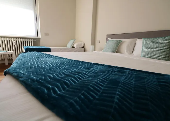 Isola 4* Milan