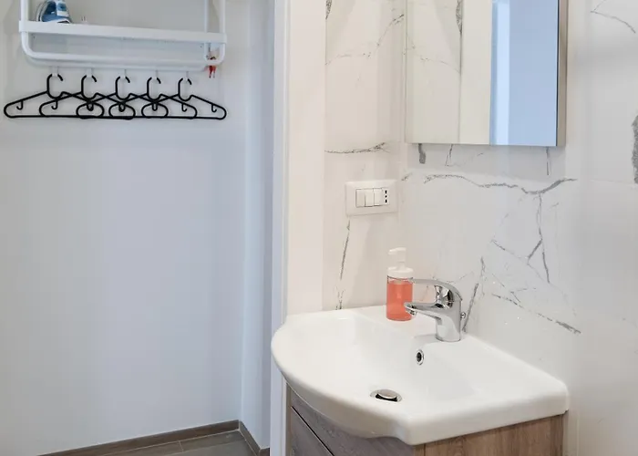 Garibaldi Isola - 80m From Garibaldi Station & 10min From Station Appartement