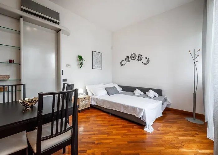 Carrobbio's Nest - Elegant With Wifi And Ac Milano
