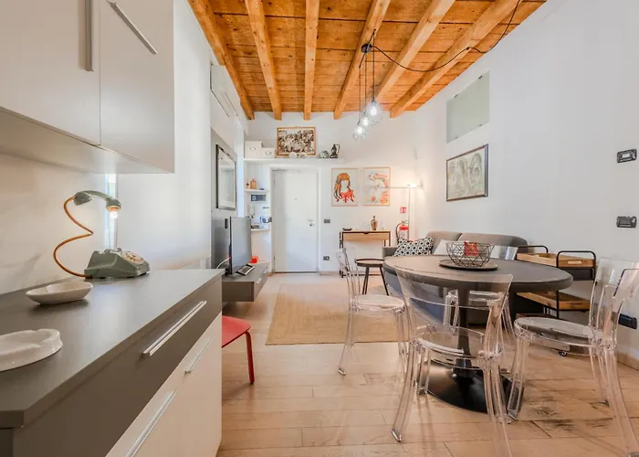 Easytopstay - Crocetta Modern Flat * Milán