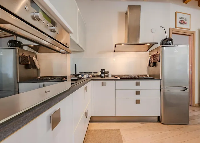 Easytopstay - Crocetta Modern Flat Apartmán
