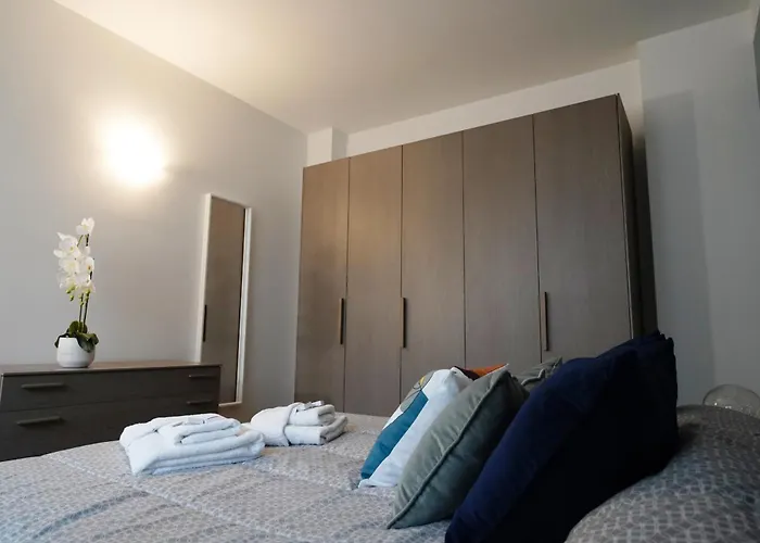 Apartament Rentopolis - Palazzo Candiani Mediolan