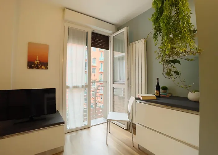 Rentopolis - Palazzo Candiani Apartament