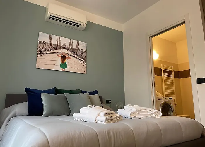 Apartament Rentopolis - Palazzo Candiani Mediolan