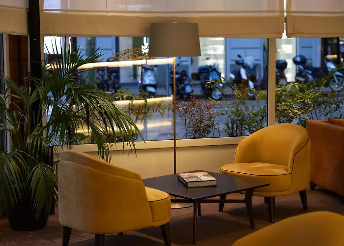 Cusani Hotel 4*