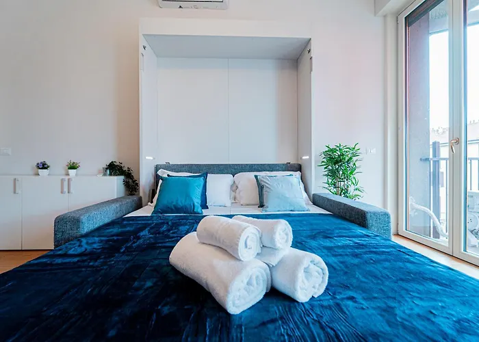 Nyaraló Lovelyhousebraida