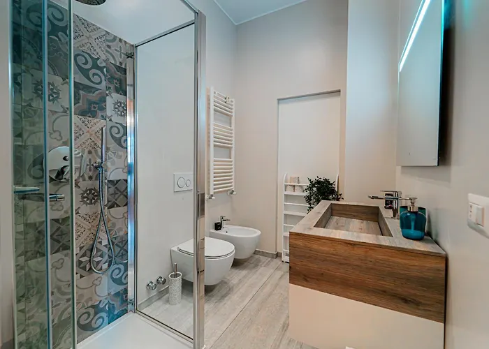 Lovelyhousebraida * Milánó