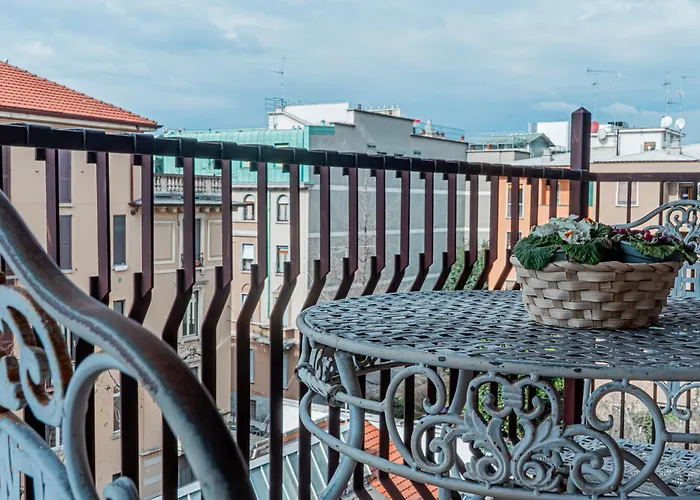 Lovelyhousebraida Nyaraló