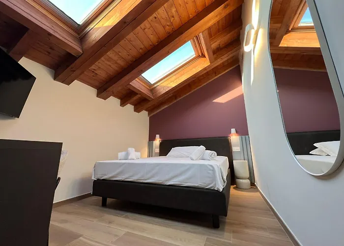 Rossovino Boutique 3* Milaan