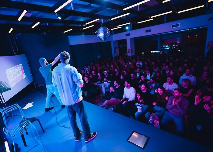 ホステル Yellowsquare ミラノ