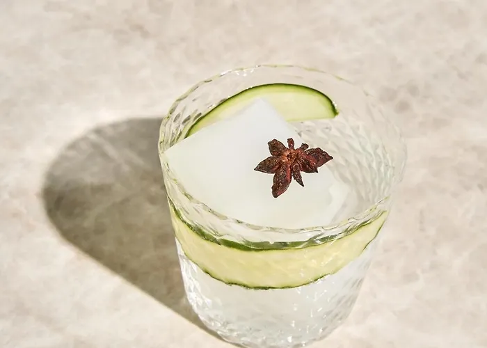 업타운 팰리스 호텔