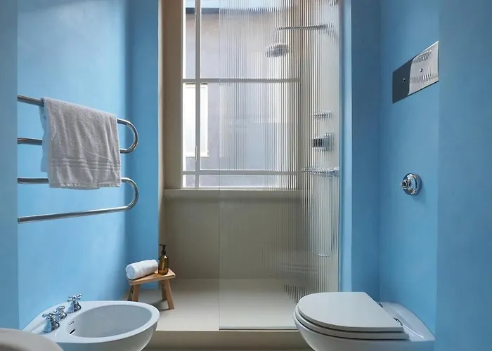 Villa Charming Liberty-style With Garden And Parking Near Life *