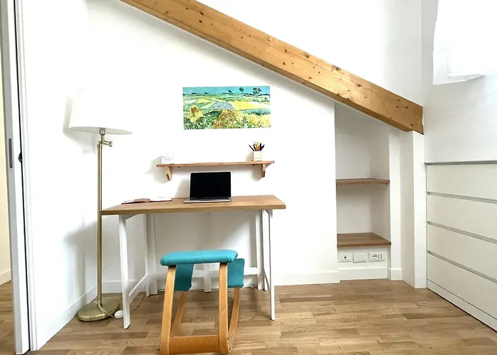 Mansarda Con Terrazzo Centralissima ميلان