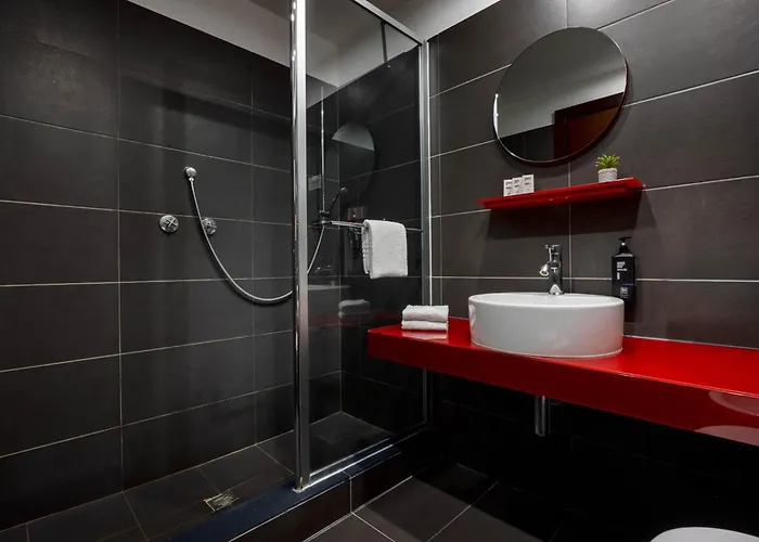 Ih Watt 13 4* Milano