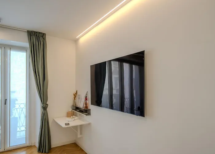 Penzion B And G San Babila- Luxury In The Heart Of - Design District Milán