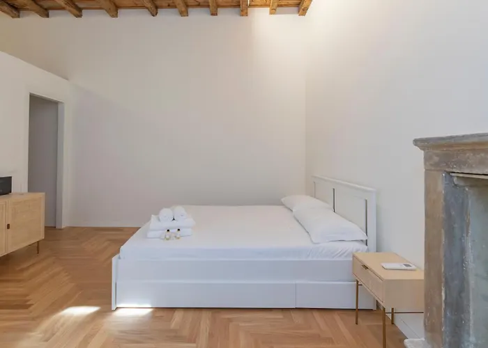 Xenia - In Corso San Gottardo A Apartment *