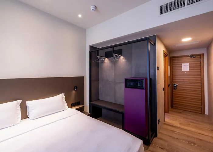 فندق ديجلي أركيمبولدي