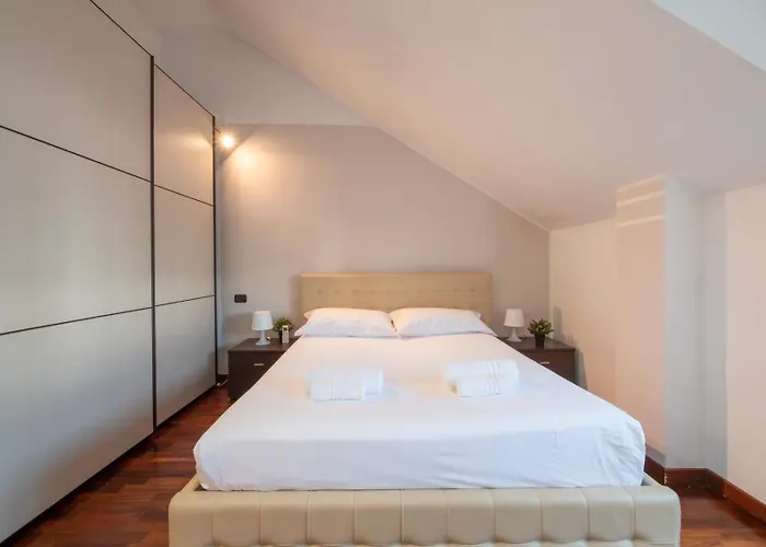 I-host - Rogoredo 21