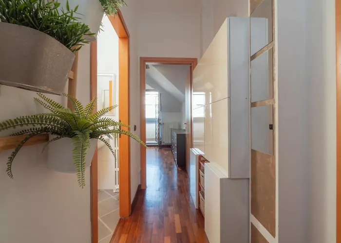 I-host - Rogoredo 21