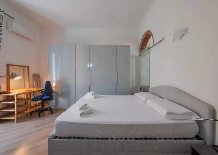 Luxury In Isola - De Castillia 20 *