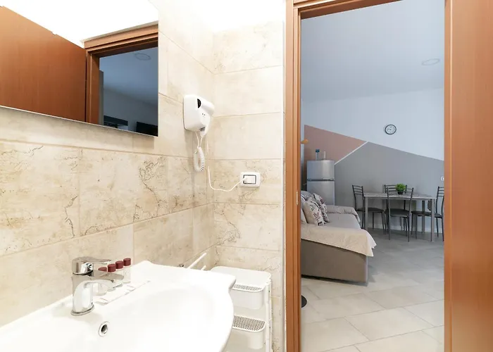 Cozy Ground-floor In Affori Apartmán