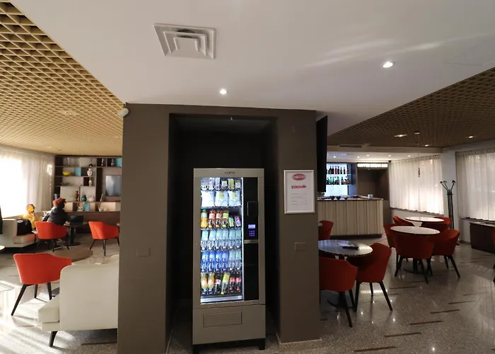 Otel Domenichino Milano