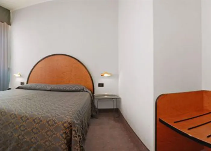 Delle Nazioni Hotel 3*