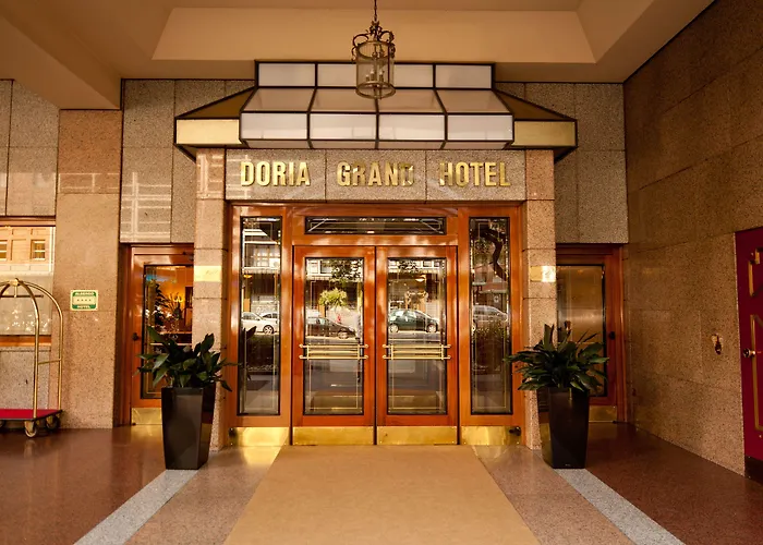 Doria Grand فندق ميلان