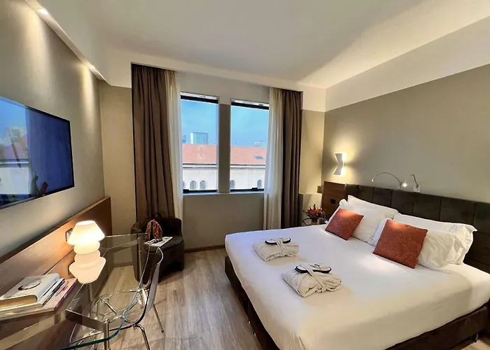 Otel Western Milano