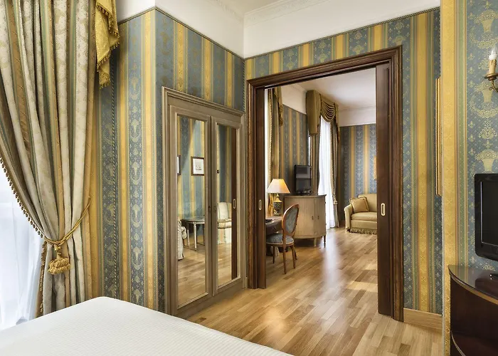 Otel Sina De La