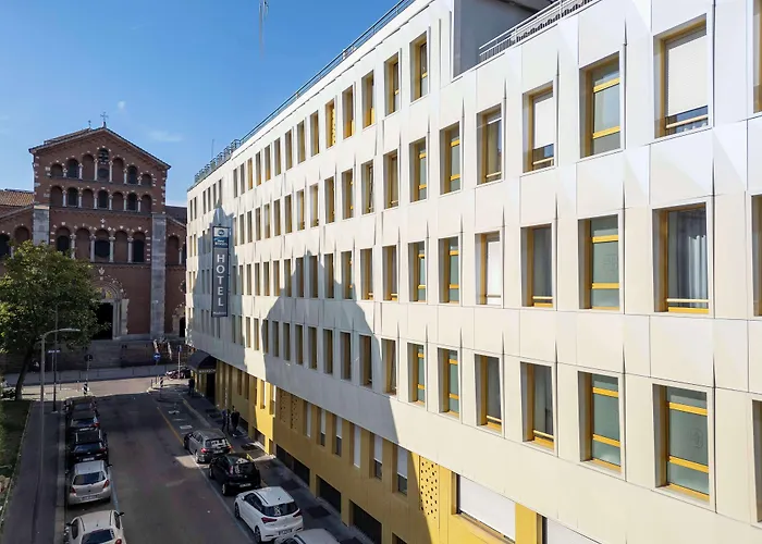 Hotell Western Madison 4*