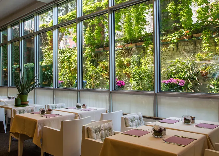 Blaise & Francis فندق